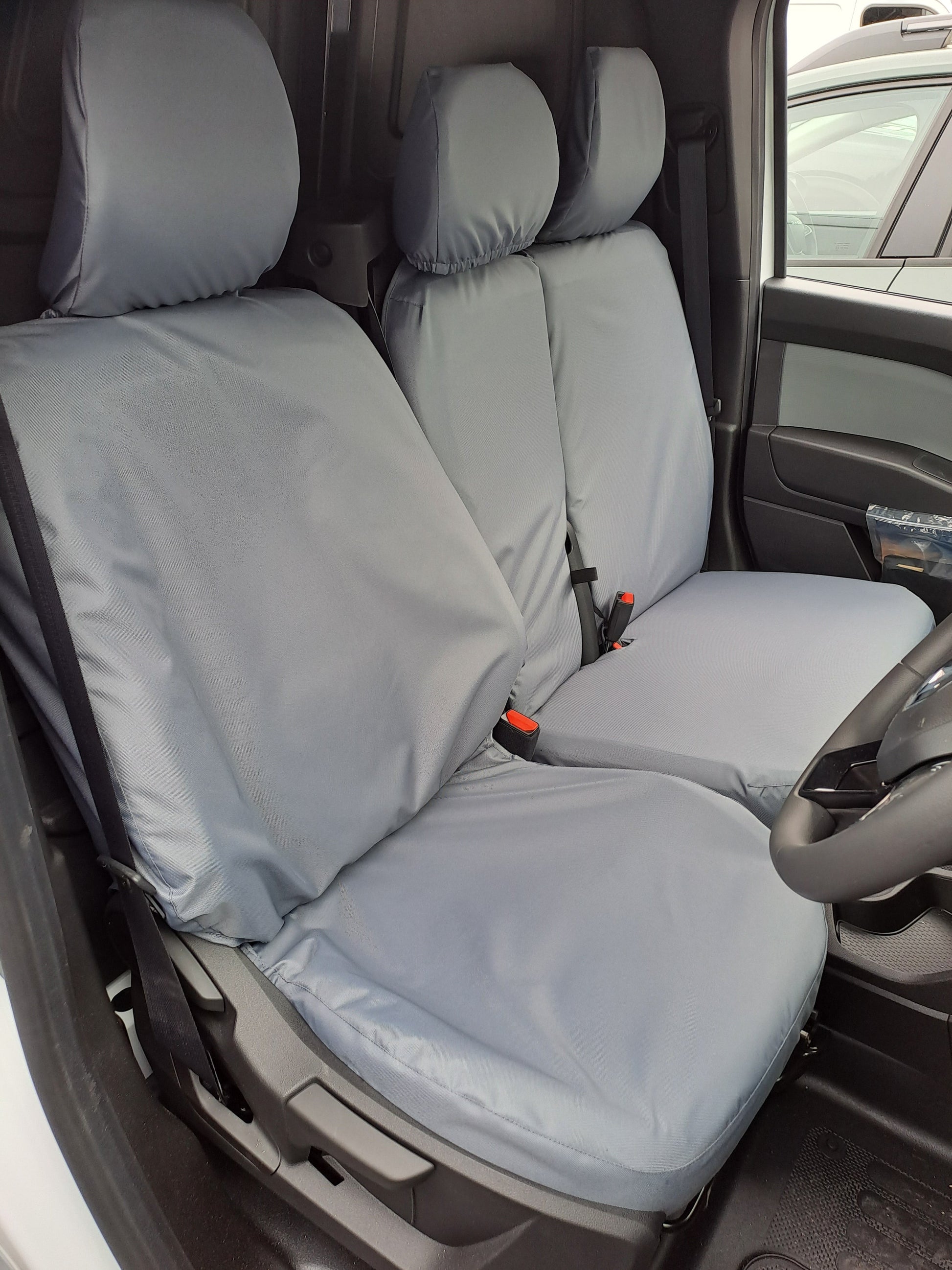 Nissan Townstar 2022+ Tailored Seat Covers