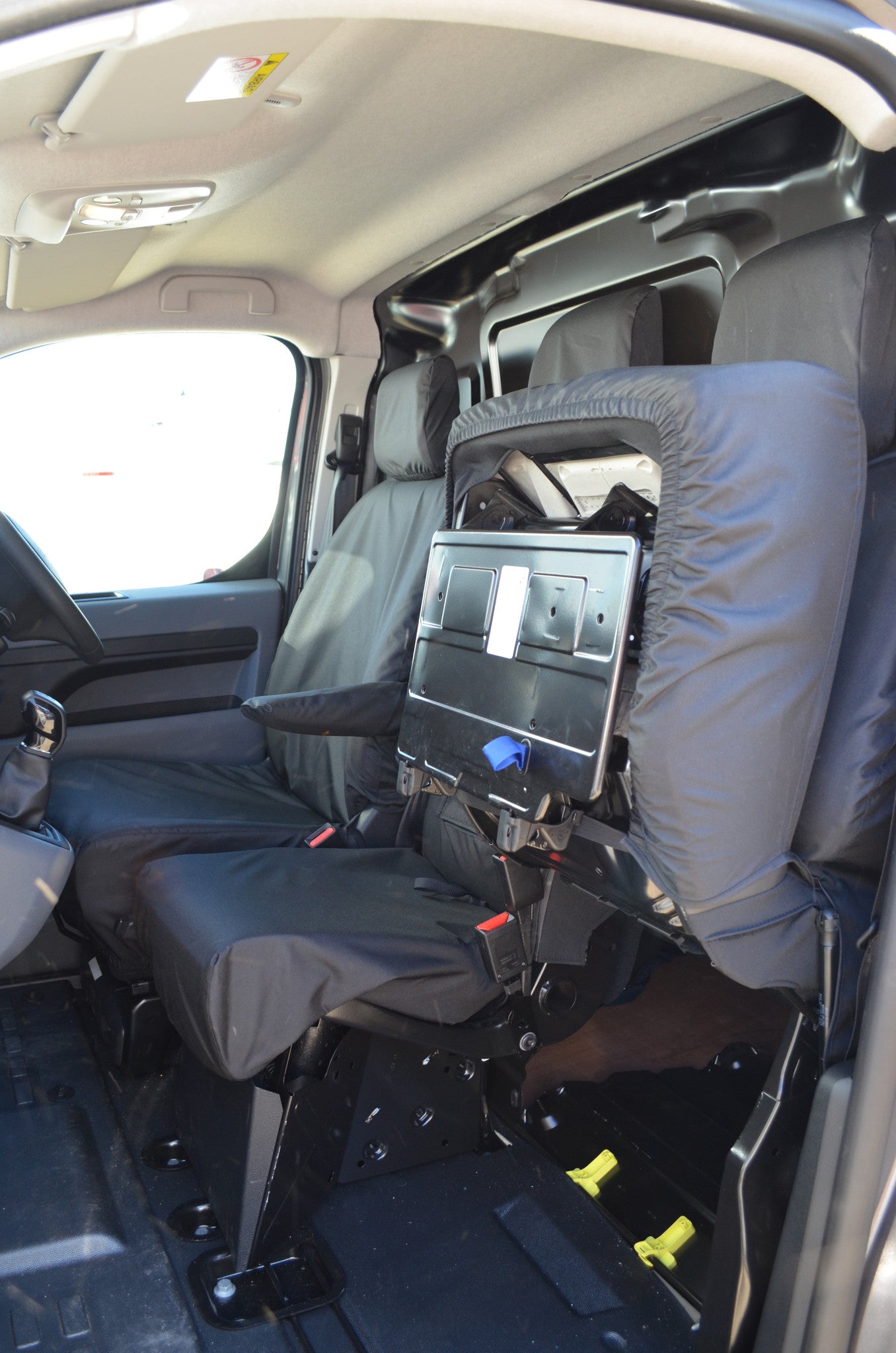 Vauxhall Vivaro 2019+ Tailored Seat Covers