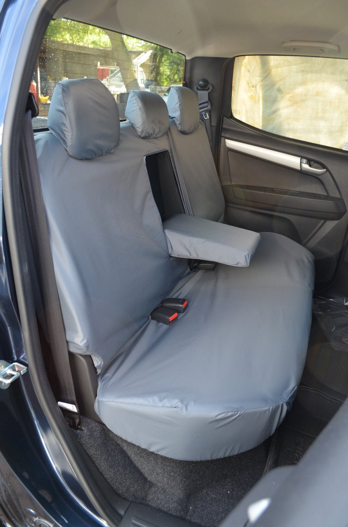 Isuzu D-Max 2021+ Tailored Seat Covers