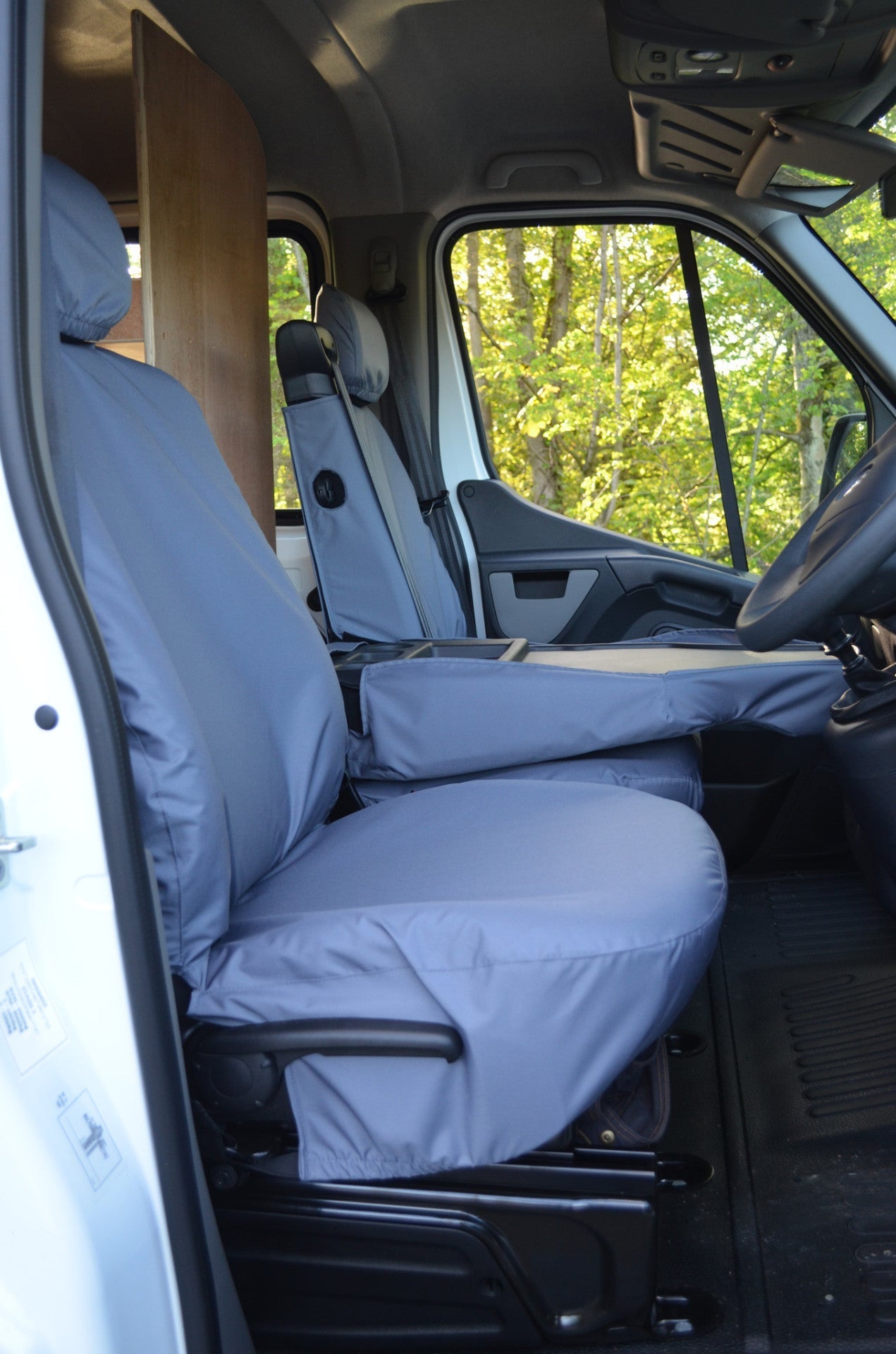 Renault Master ZE 2018+ Tailored Seat Covers