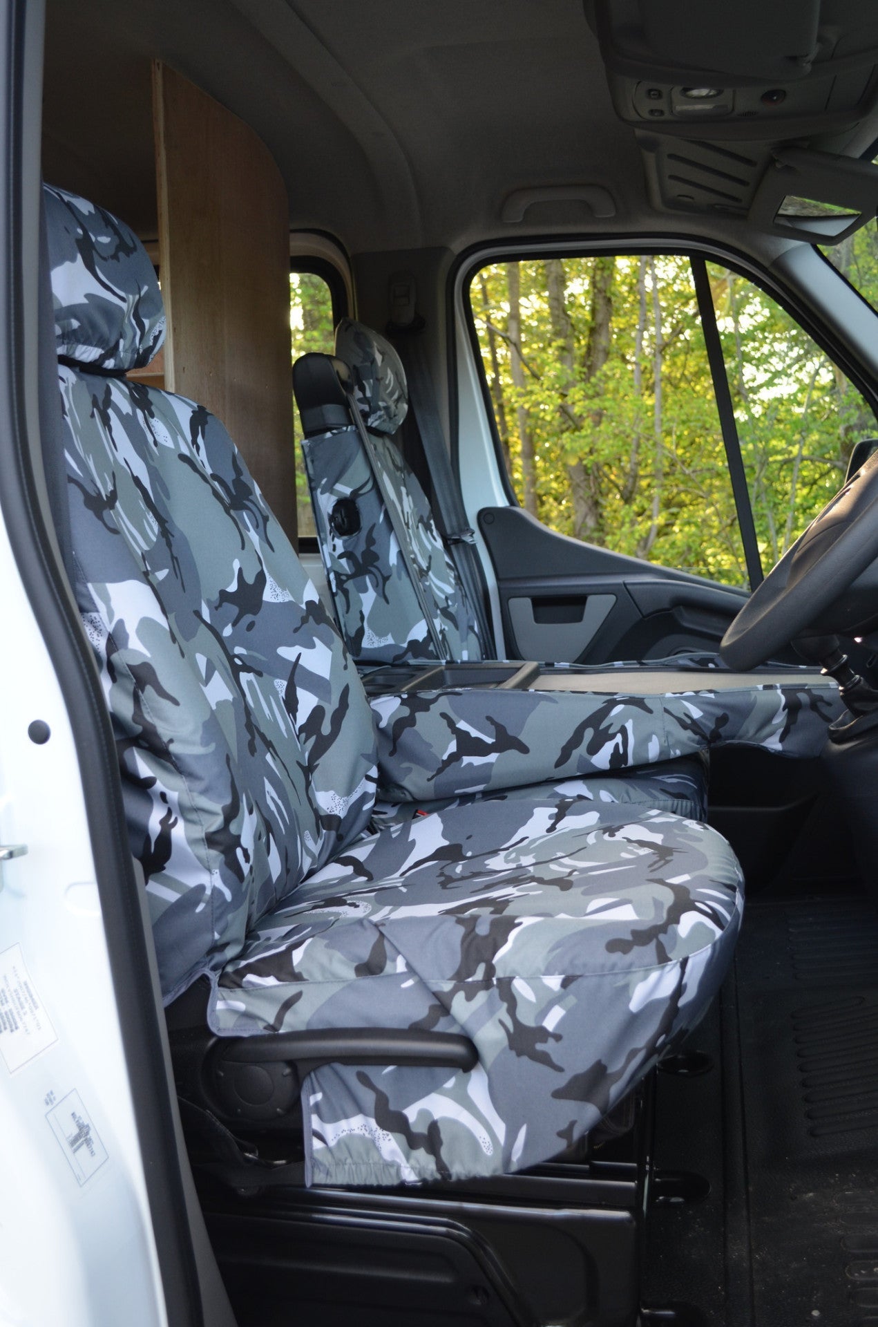 Renault Master ZE 2018+ Tailored Seat Covers