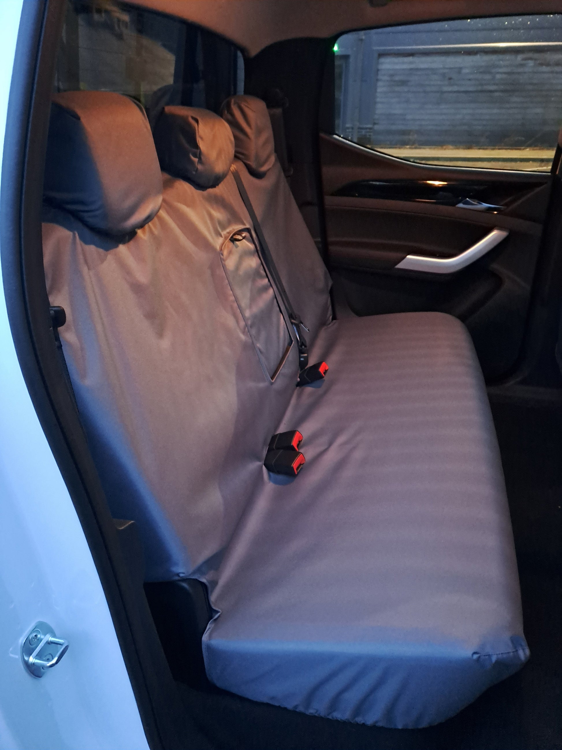 Maxus T90 EV 2022+ Tailored Seat Covers