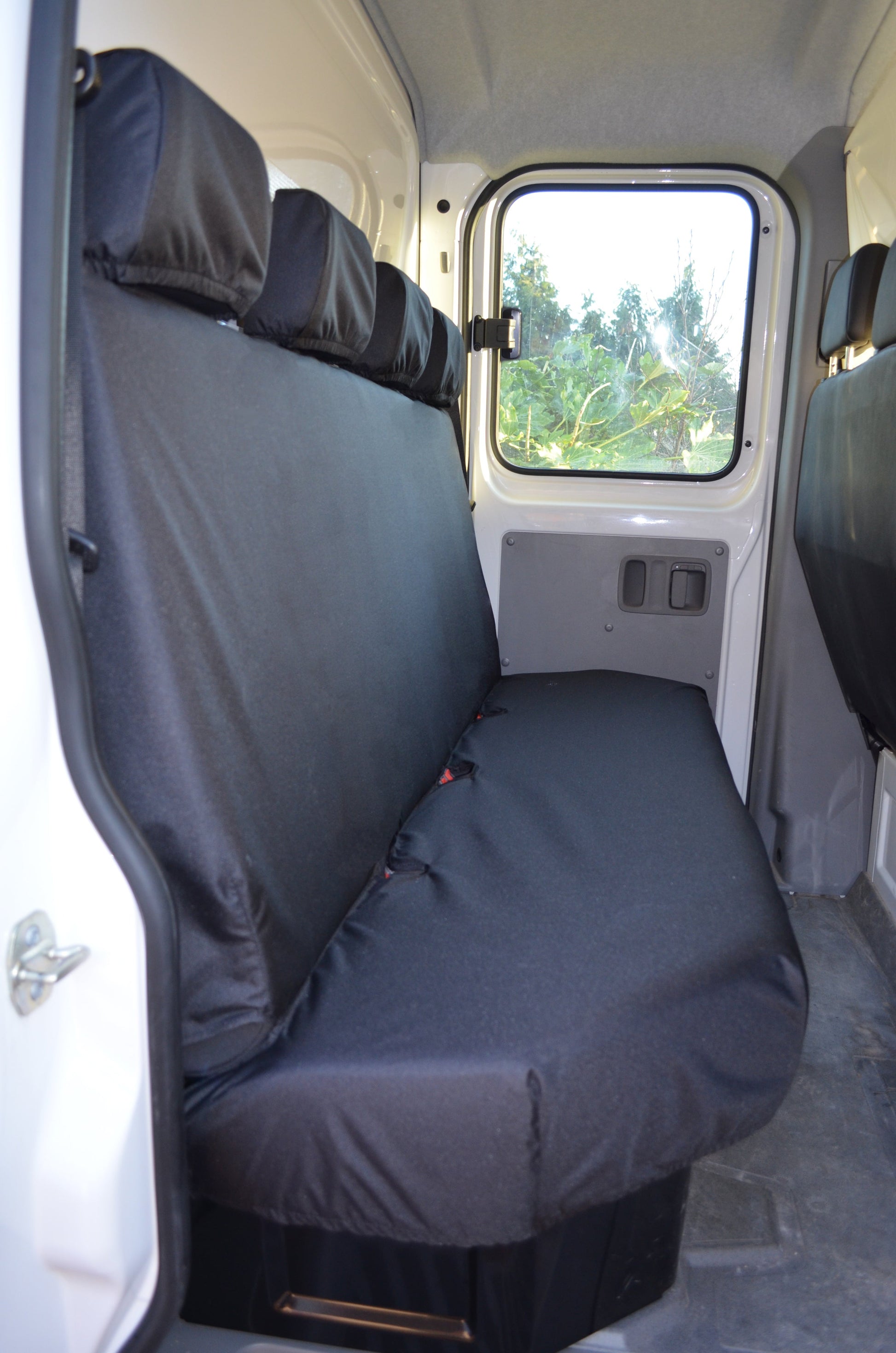 Renault Master ZE 2018+ Tailored Seat Covers