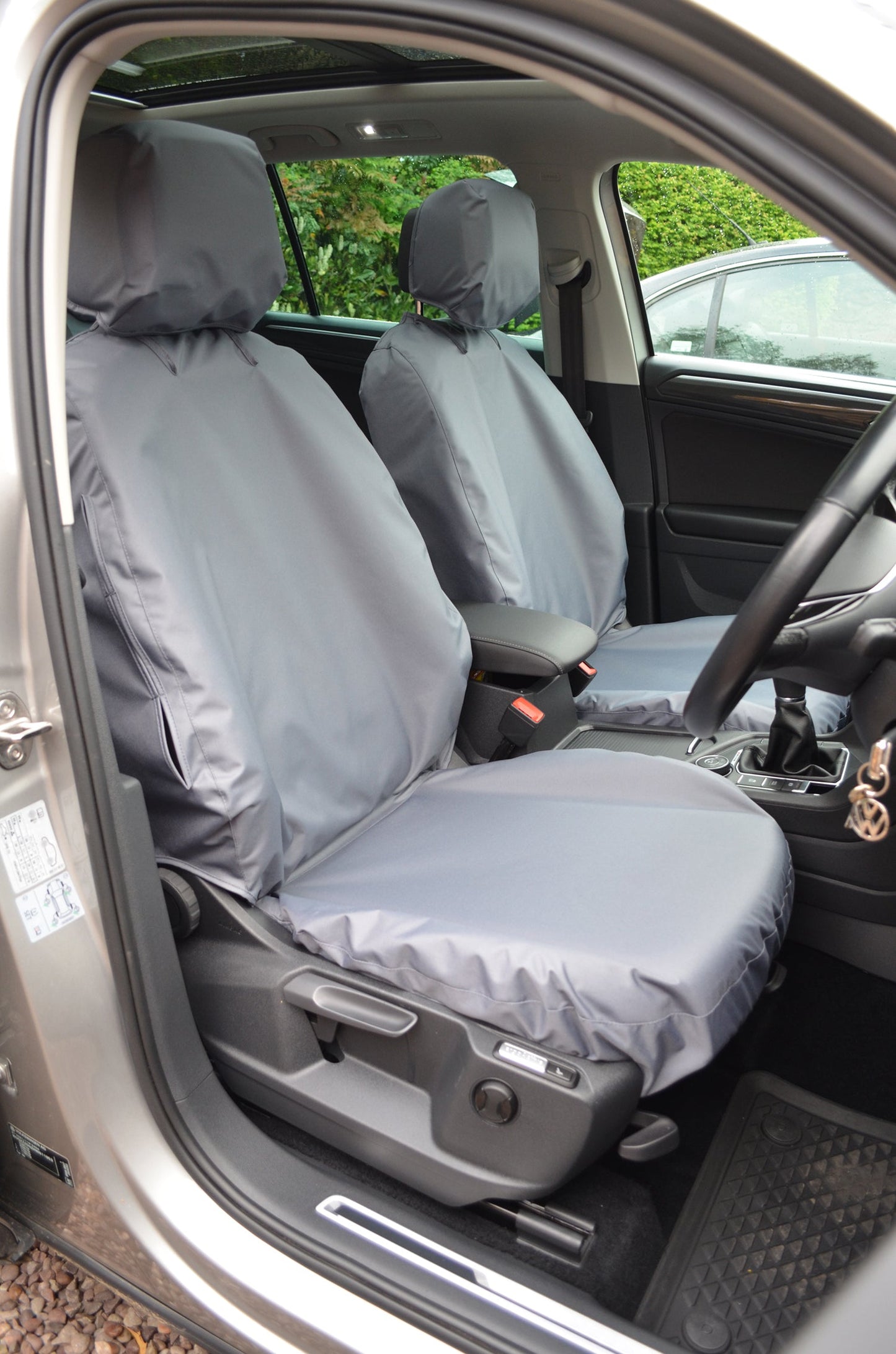 Volkswagen Tiguan 2016+ Tailored Seat Covers