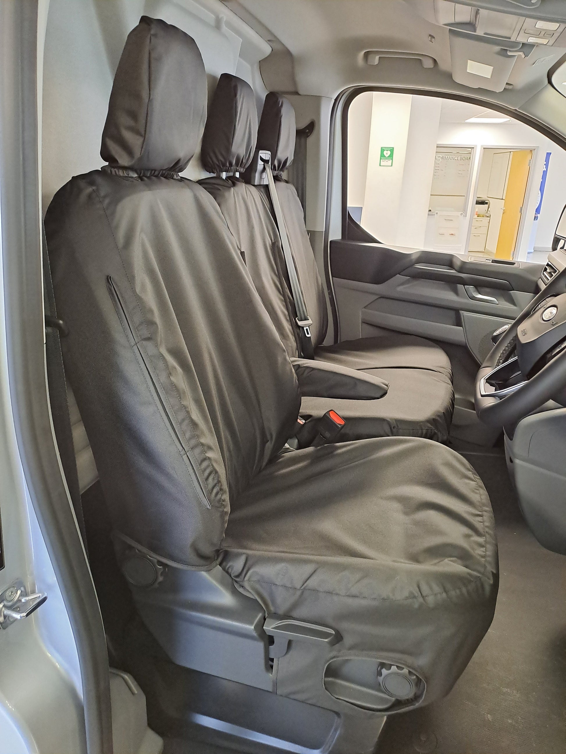 Ford Transit Custom 2023+ Tailored Seat Covers